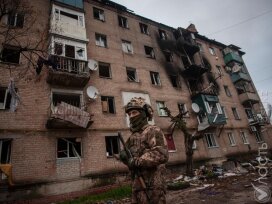 Российская армия активизировала наступление на Соледар на востоке Украины