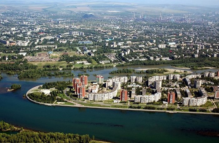 Усть-Каменогорск и Семей закроют со 2 апреля – аким области 