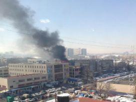 В Алматы горит  ТД строительных материалов 