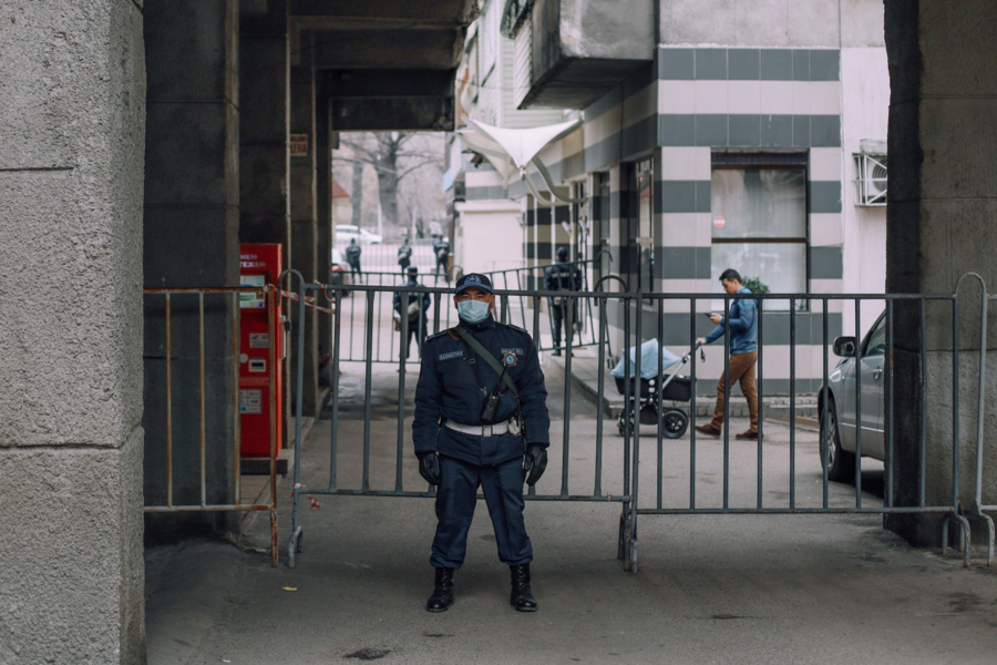 В Алматы преступность снизилась на 25,5 процентов, а аварийность на 70