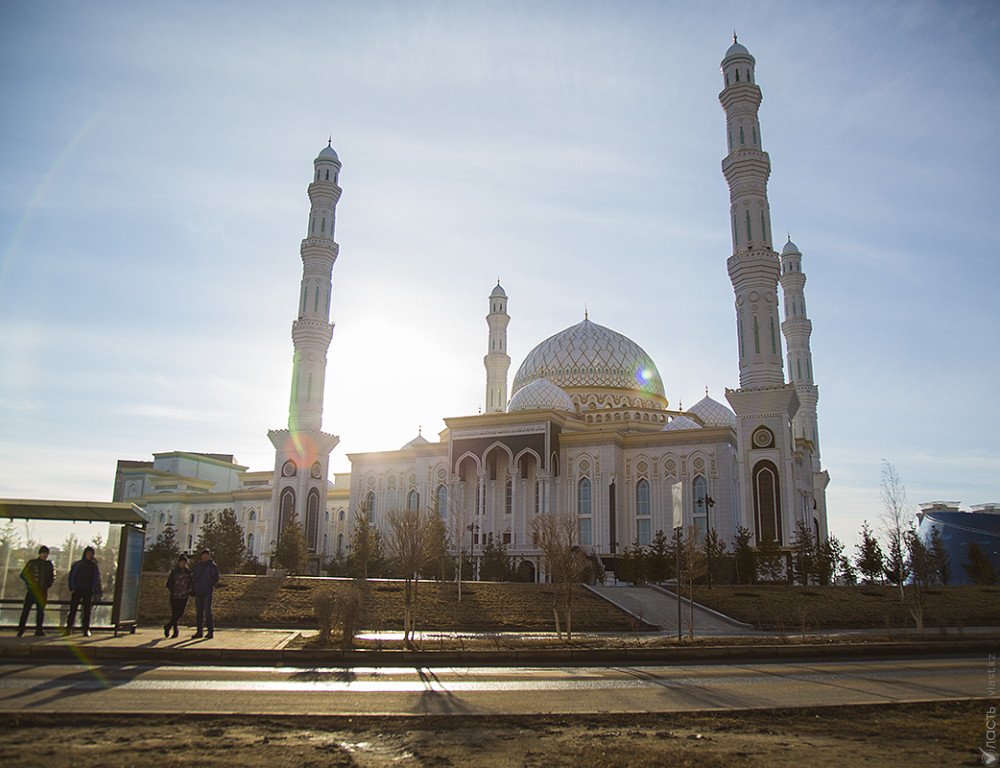 Школу исламоведения хотят создать в Казахстане