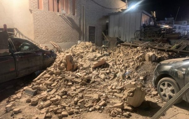 Десятки погибли при сильном землетрясении в Марокко 