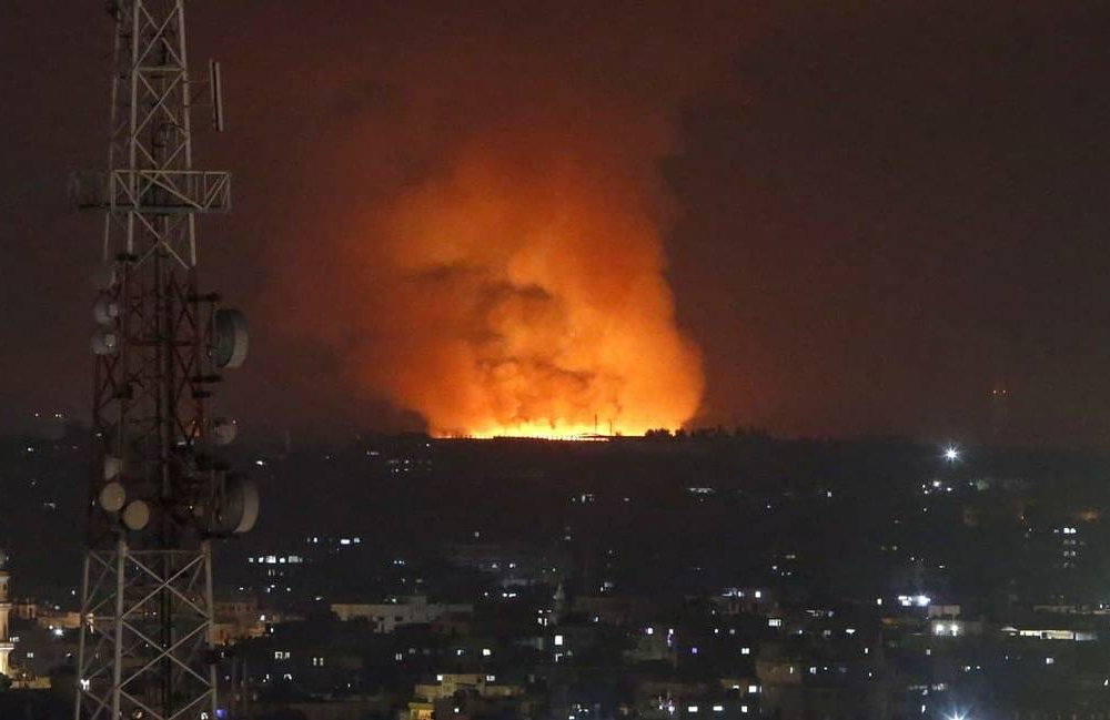 При обстрелах Израиля по сектору Газа погибли не менее 20 человек