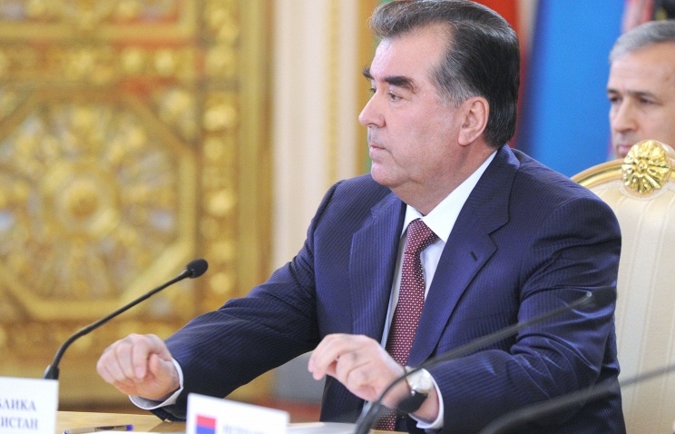 Президент Таджикистана Эмомали Рахмон назначил свою дочь главой администрации президента 
