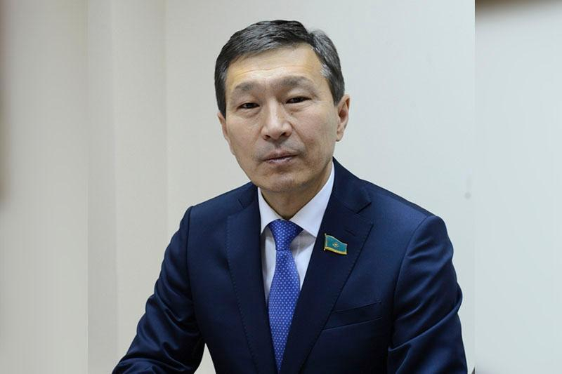 Нурлан Абдиров избран заместителем председателя сената