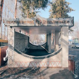 Акимат Алматы рассмотрит вопрос сноса остановок советского периода