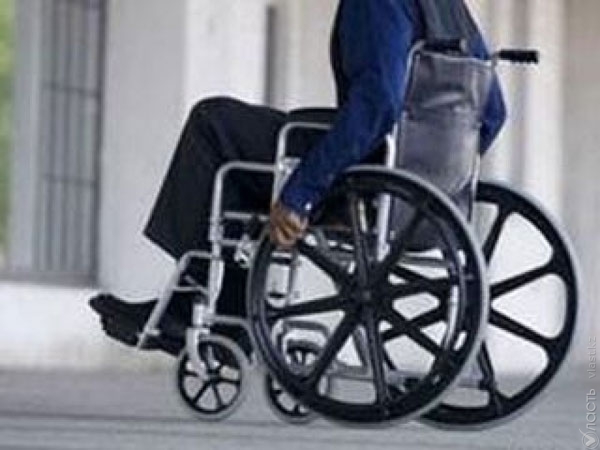 Для инвалидов необходимо создавать рабочие места - Назарбаев