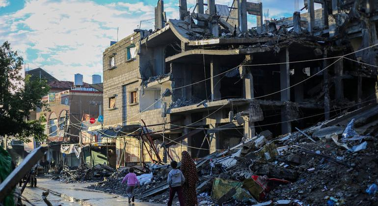 
Все население сектора Газа страдает от острой нехватки продовольствия – ООН