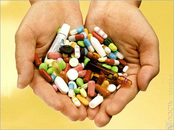 Казахстан закупает лекарства в три раза дороже цены производителя - депутаты