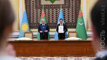 Казахстан и Туркменистан подписали декларацию об укреплении дружбы и партнерства