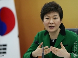 Президент Южной Кореи отвергает обвинения в коррупции и злоупотреблениях