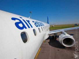 Боинг-757 компании Air Astana произвел посадку из-за выключения двигателя 