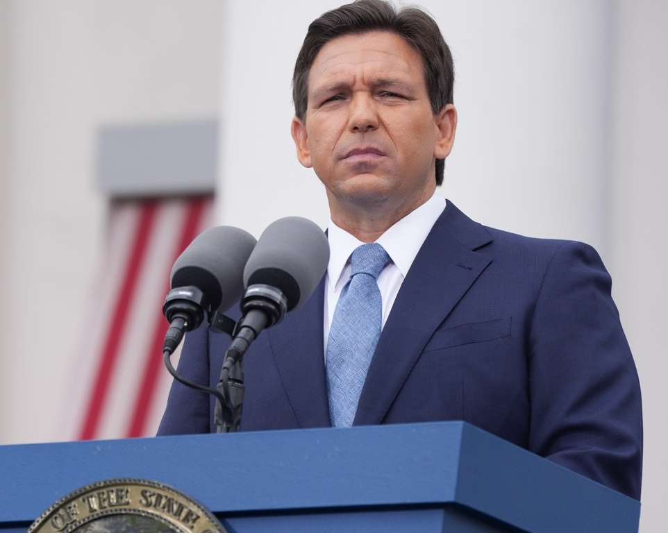 Губернатор Флориды объявил о своем участии в президентских выборах в 2024 году