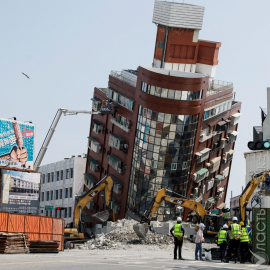 Более тысячи человек пострадали в результате мощного землетрясения на Тайване