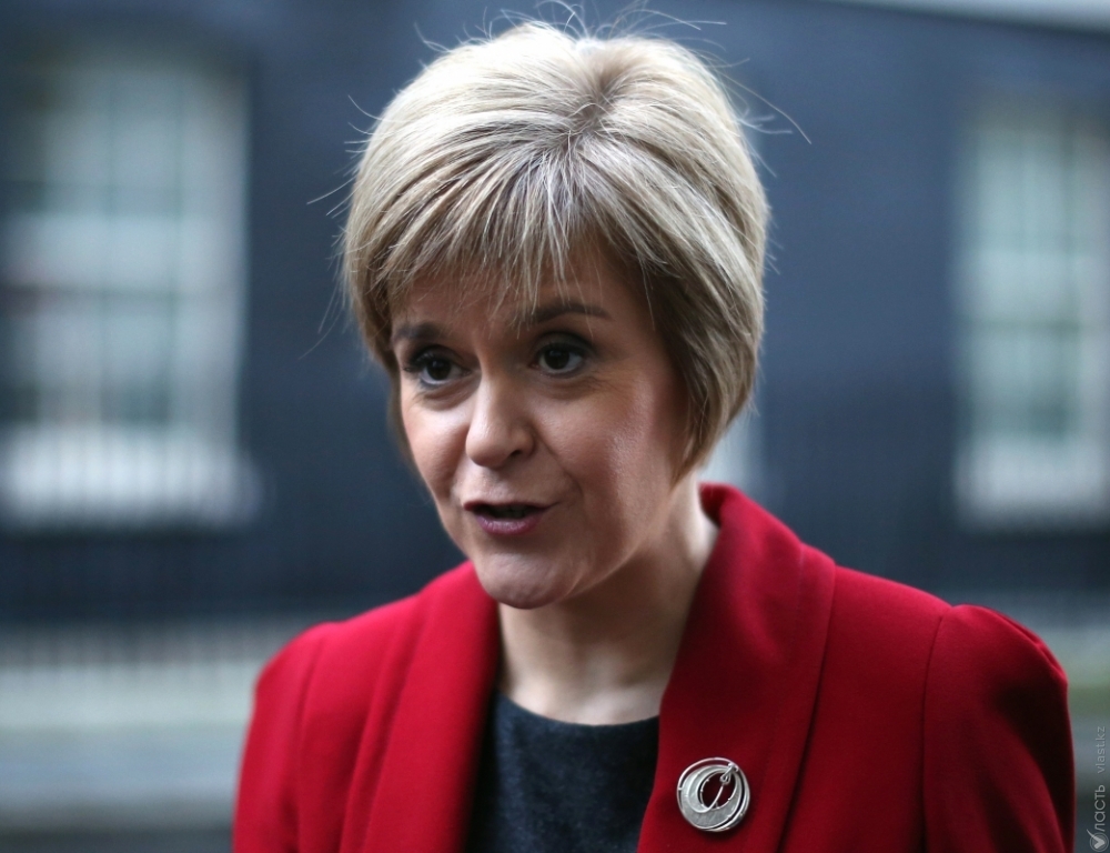 ​Первый министр Шотландии объявила о начале дискуссии по поводу выхода из состава Великобритании