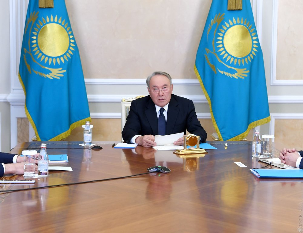 Назарбаев считает, что уже сейчас нужно запускать программу восстановления экономики и посткризисного развития