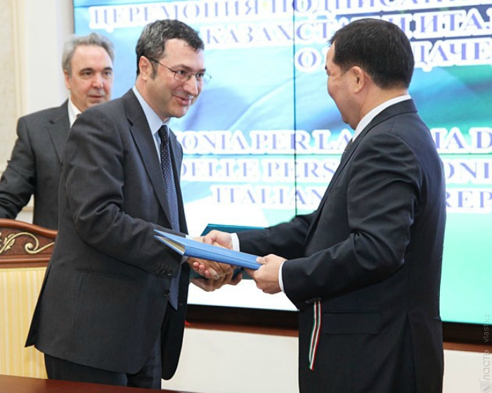Казахстан и Италия подписали договор о передаче осужденных