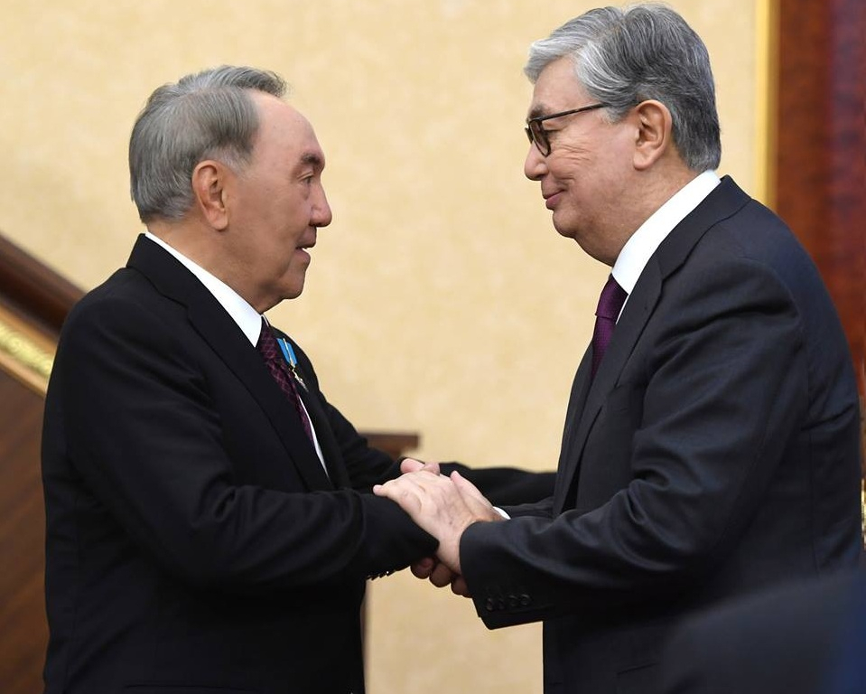 Токаев подписал указ о присвоении Назарбаеву звания «Халық Қаhарманы» 