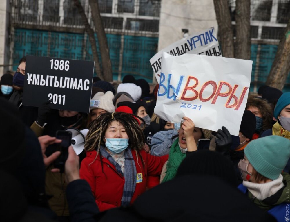 Европарламент принял резолюцию о нарушениях прав человека в Казахстане 
