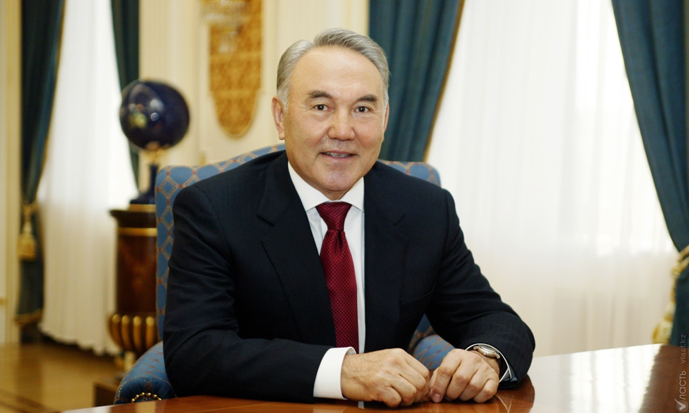 Назарбаев поговорил по телефону с Путиным и Лукашенко