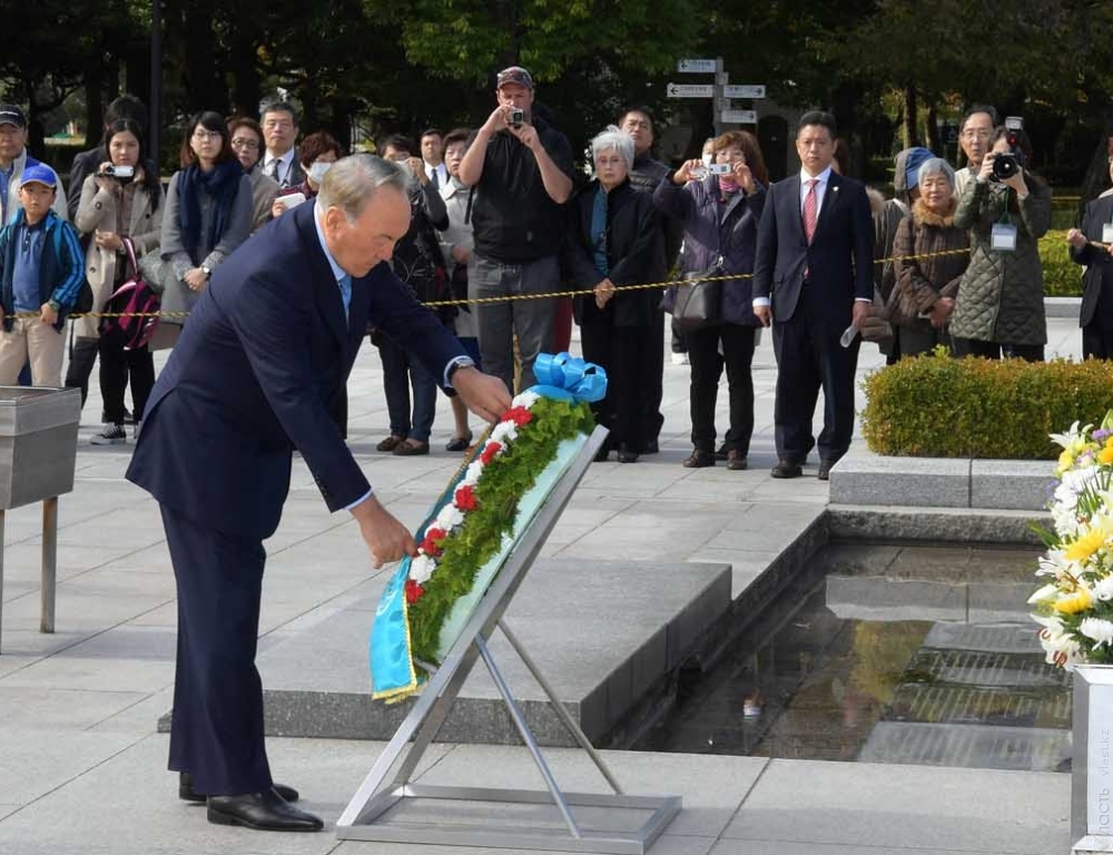 Всем политикам нужно посетить Хиросиму, чтобы понять последствия использования ядерного оружия – Назарбаев 