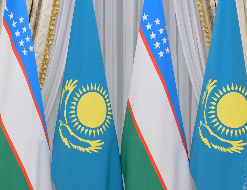 Казахстан и Узбекистан подписали ряд межправительственных документов