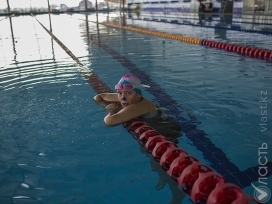 Казахстанская пловчиха Зульфия Габидуллина завоевала первое золото Паралимпиады в Рио