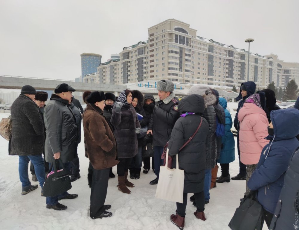 В столице ипотечники требуют встречи с Токаевым и Назарбаевым