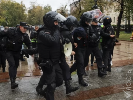 В России на новых акциях протеста против мобилизации задержаны почти 800 человек