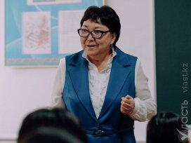 «Біздің оқулықтарды оқушылармен байланысы аз ғалымдар жазады» 