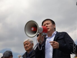Погранслужба не выпустила Жанболата Мамая в Кыргызстан