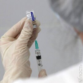 В России началась массовая вакцинация от коронавируса