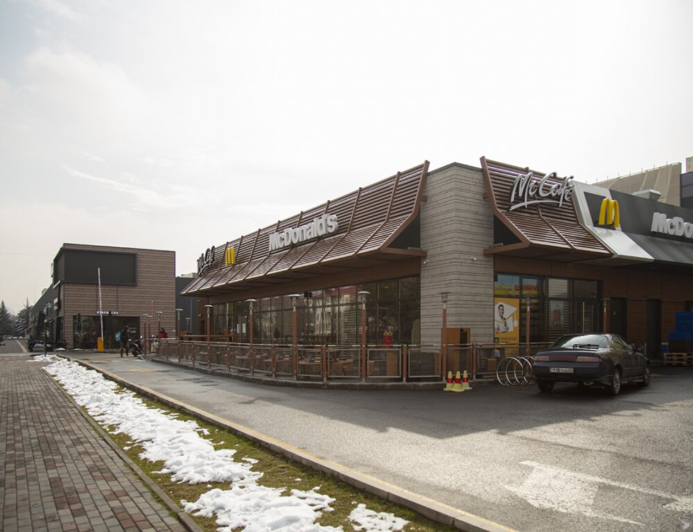 McDonald's объявил о прекращении работы в Казахстане