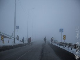 Штормовое предупреждение объявлено в нескольких областях Казахстана