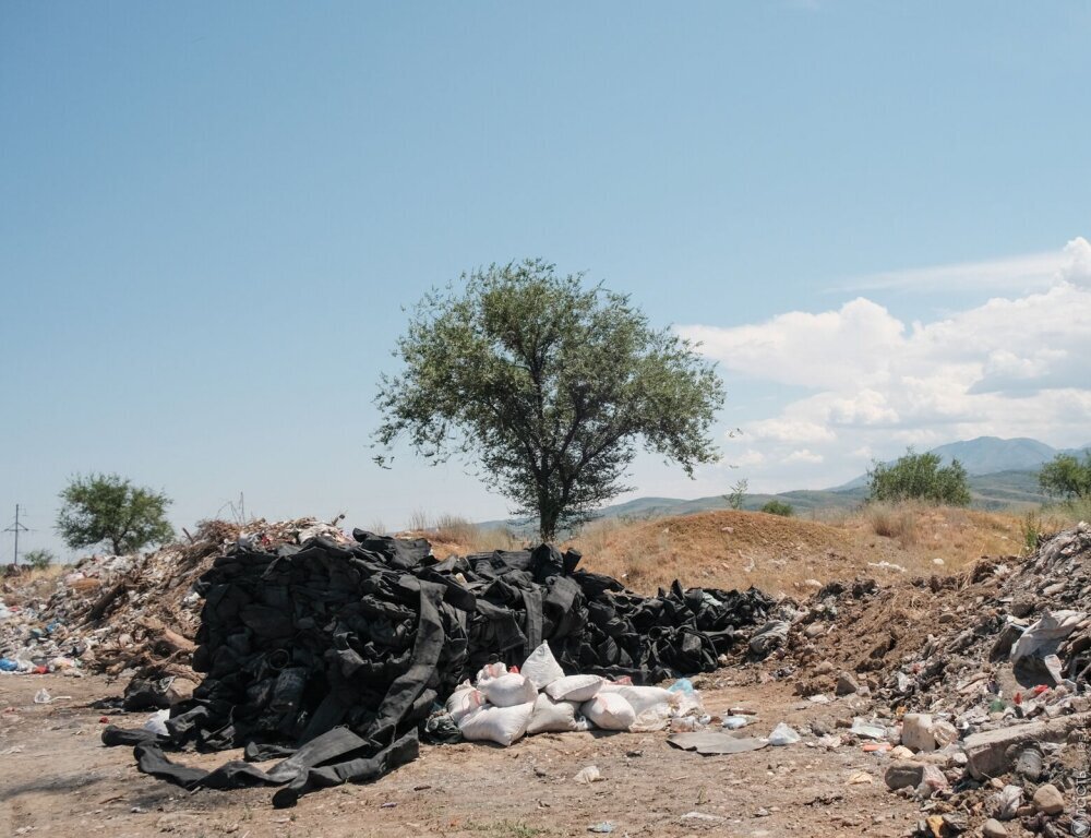 В Казахстане значительно увеличат штрафы за мусор в неположенных местах