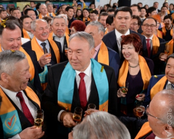 Назарбаев поблагодарил казахстанцев за поддержку на выборах
