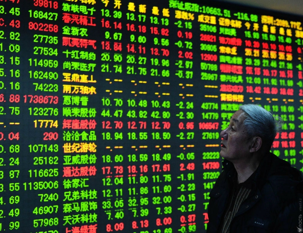 Индексы китайских бирж растут после смены главы комиссии по ценным бумагам