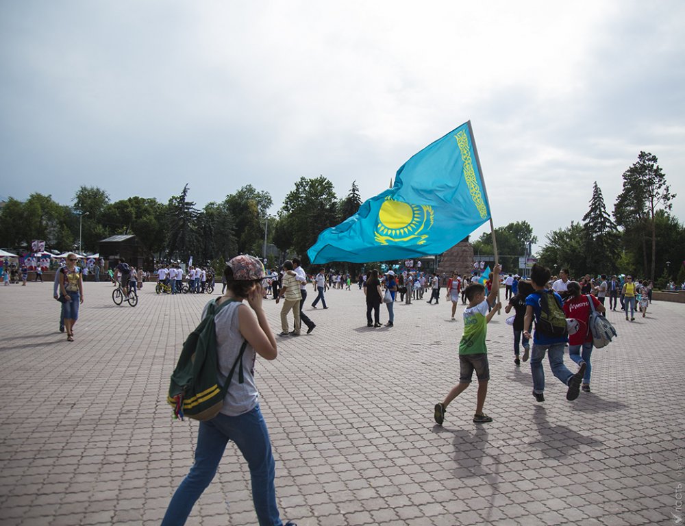 Численность населения Казахстана к 1 июля превысила 18,5 млн. человек 