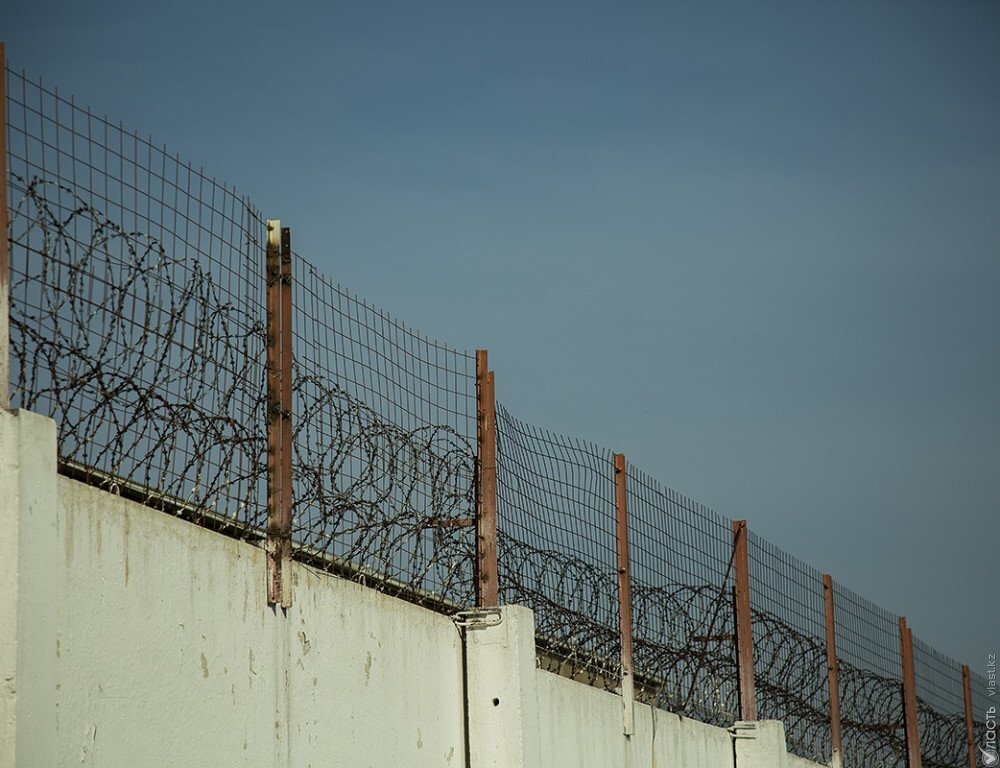 Заключенные колонии в Заречном сообщили о жестоком обращении во время обысков