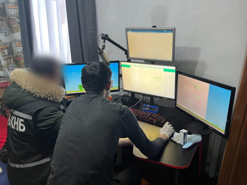 Житель Караганды задержан по подозрению в киберпреступлении в сфере оказания электронных госуслуг