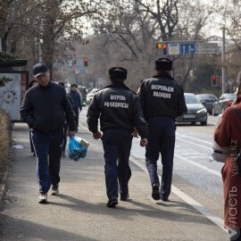 В Павлодаре полиция пришла к танцору, станцевавшему в рекламе на каблуках 