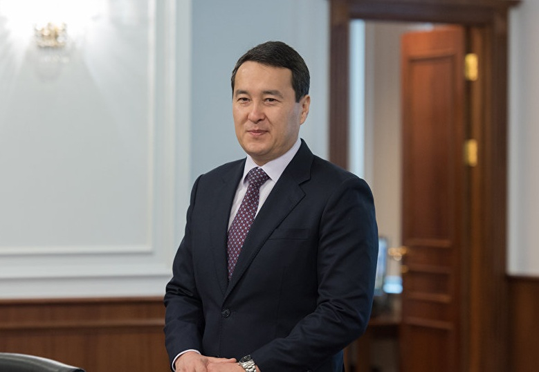 Алихан Смаилов назначен представителем Казахстана в совете ЕЭК