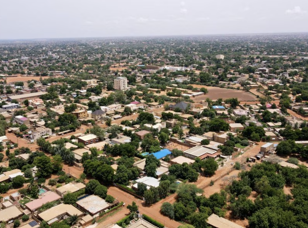Нигер закрыл воздушное пространство, опасаясь военного вмешательства извне 