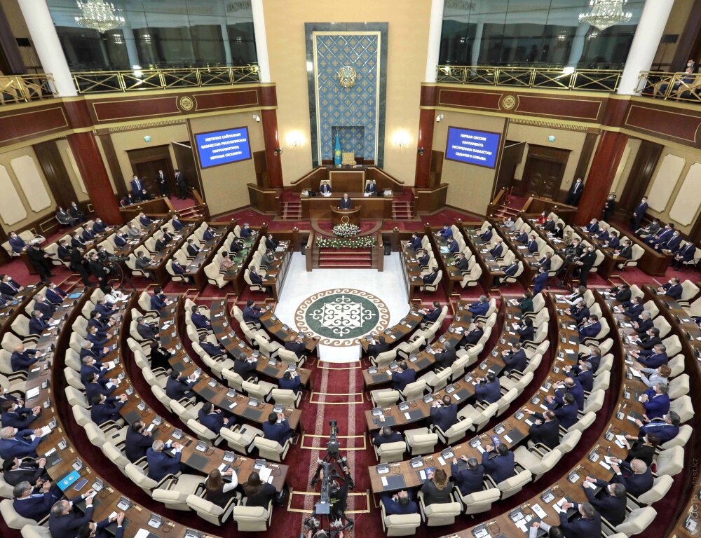 Привилегии и иммунитеты сотрудников Тюркской академии закрепил парламент 
