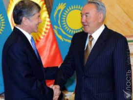 Нурсултан  Назарбаев провел встречу  с  Алмазбеком Атамбаевым