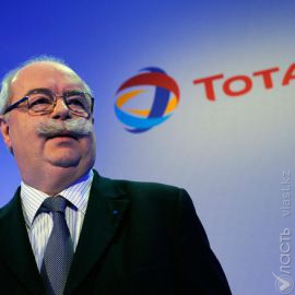 Президент Total погиб в авиакатастрофе в Москве