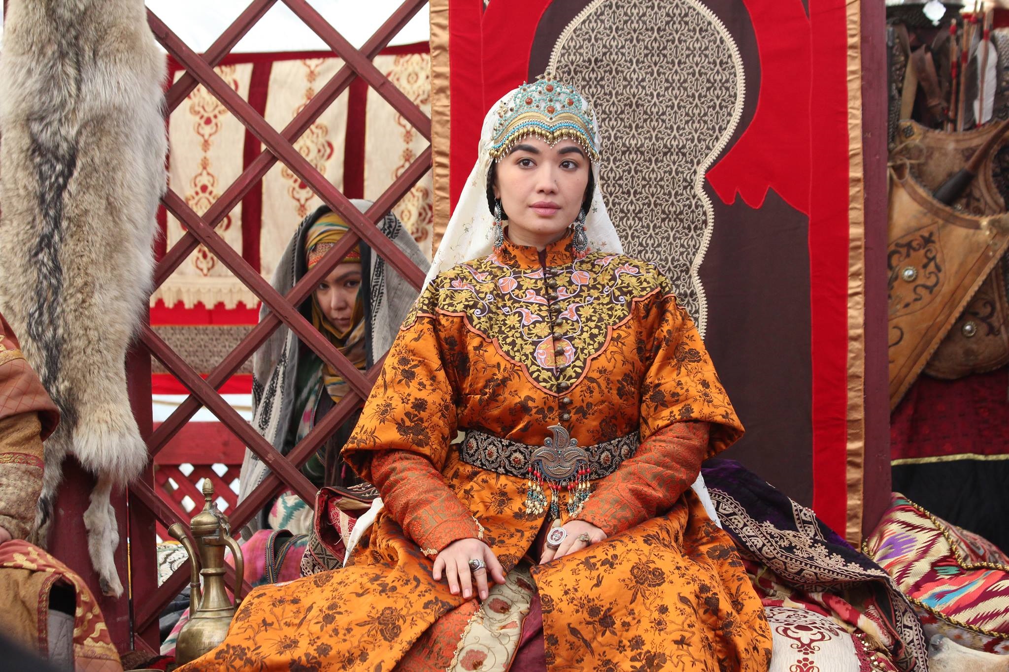 Женщины ханы. Одежда Ханов золотой орды.